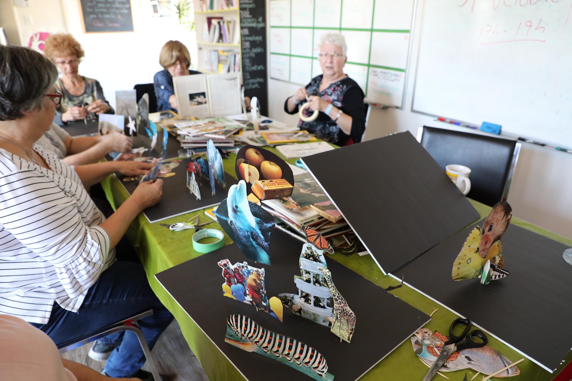 Atelier de Dioramas mené au Centre Femmes La Jardilec par Hadar Mitz